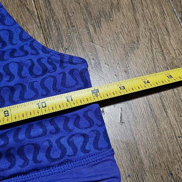 Lululemon Blue Purple Whisper Horseshoe Logo Tank Size 4 - Picture 6 of 7